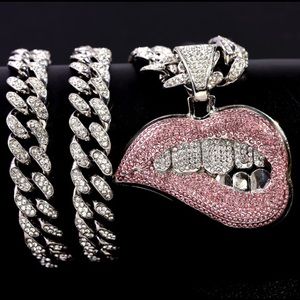 Iced Lips Chain